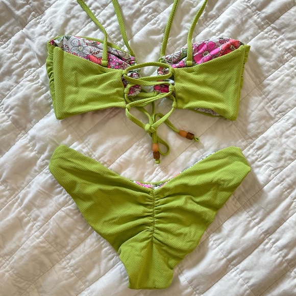 Maaji Swim, Green Floral Reversible Bikini - Picture 4 of 7